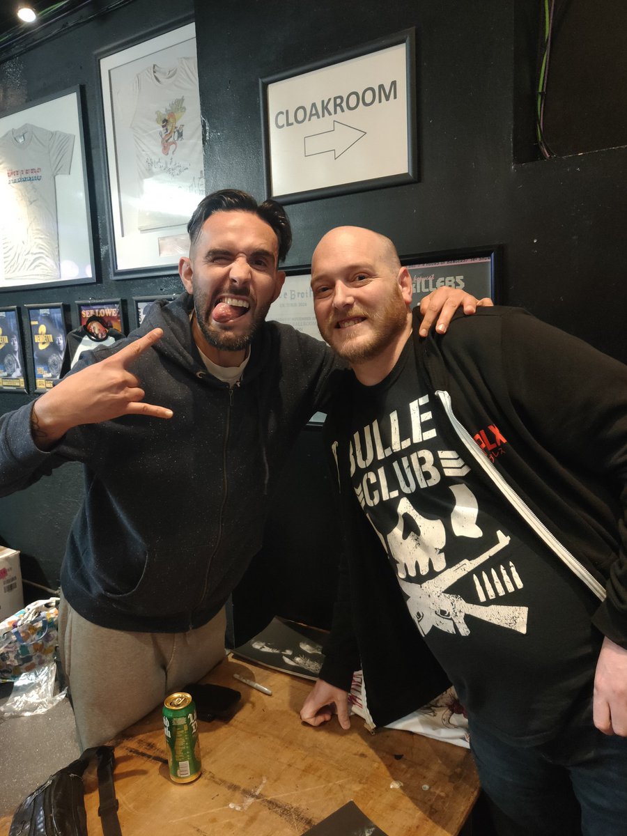 Didn't spill or leave any beer at the bar when Party Hard started last night. First time for everything 😅 Always a pleasure my guy 🖤 <a href="/EddieDennis1986/">Eddie Dennis</a>