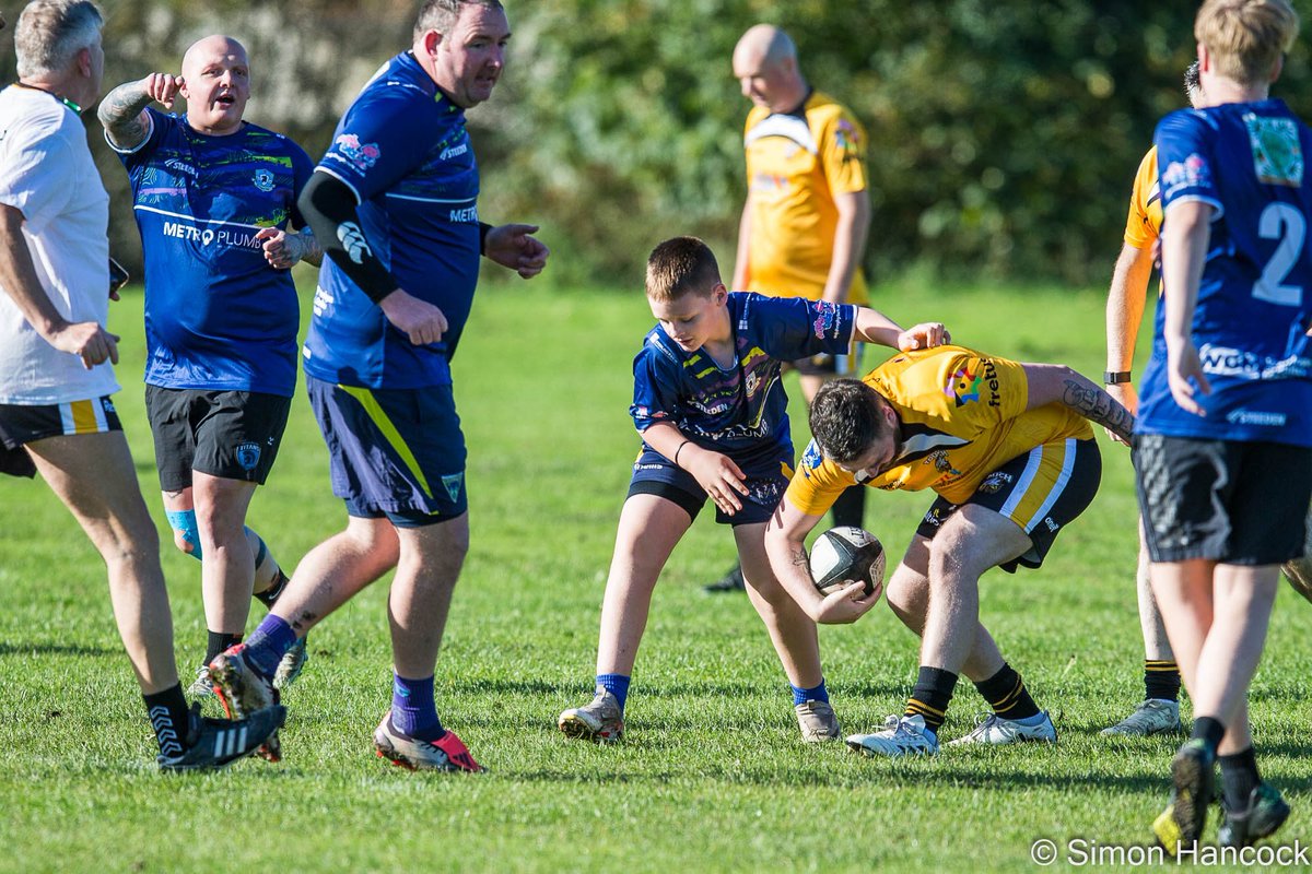 slhenge's tweet photo. Super proud of bobs joining in playing for Warrington select vs @EagleRUFC touch team raising vital funds for @StRoccos @PenkethSchool @PenkethHighPE @CrosfieldsRugby #charityrugby #touchrugby #warringtonselect @fatmonkeyrugby https://t.co/ebKSiFNc0u