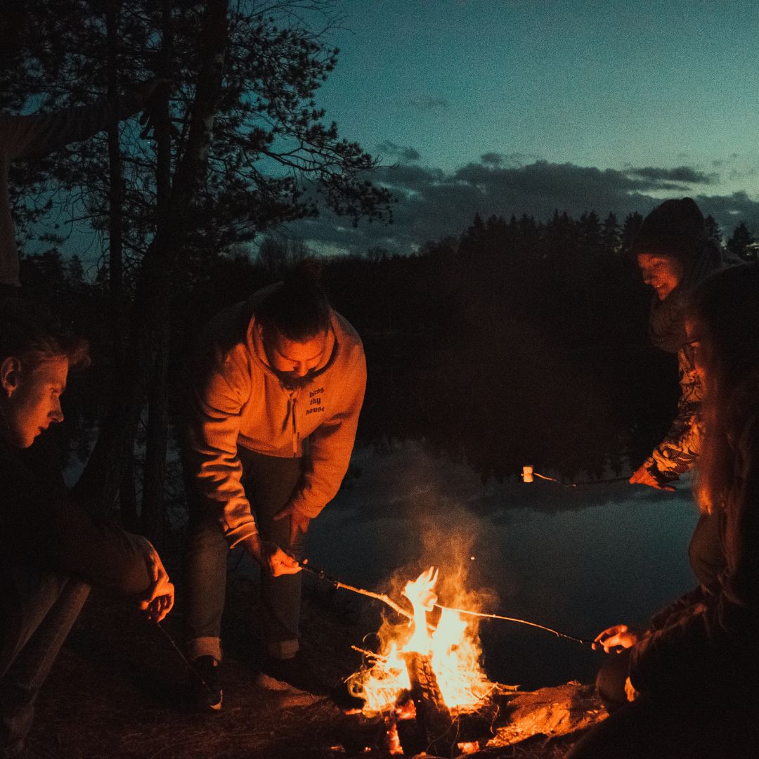 BlackCastleCann's tweet image. As the sun sets, let the good vibes roll in. Gather your friends, kick back, and enjoy the moment with our premium products. Experience the chill paired with flavors that elevate your sunset sessions. 🌅✨

#SunsetVibes #ChillWithUs #BlackCastle