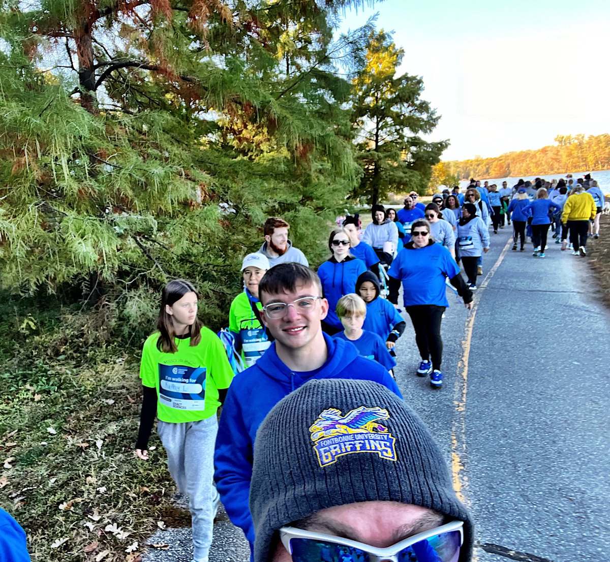 Coach_GeoffL's tweet photo. A great day Saturday. We had a large group participate in the Walk to End Colon Cancer, in honor of Kathy, at Creve Coeur Park. Thank you to everyone who came out and supported the cause, and/ or donated. #WalkLoud #FUcancer https://t.co/P1twvy0kBu