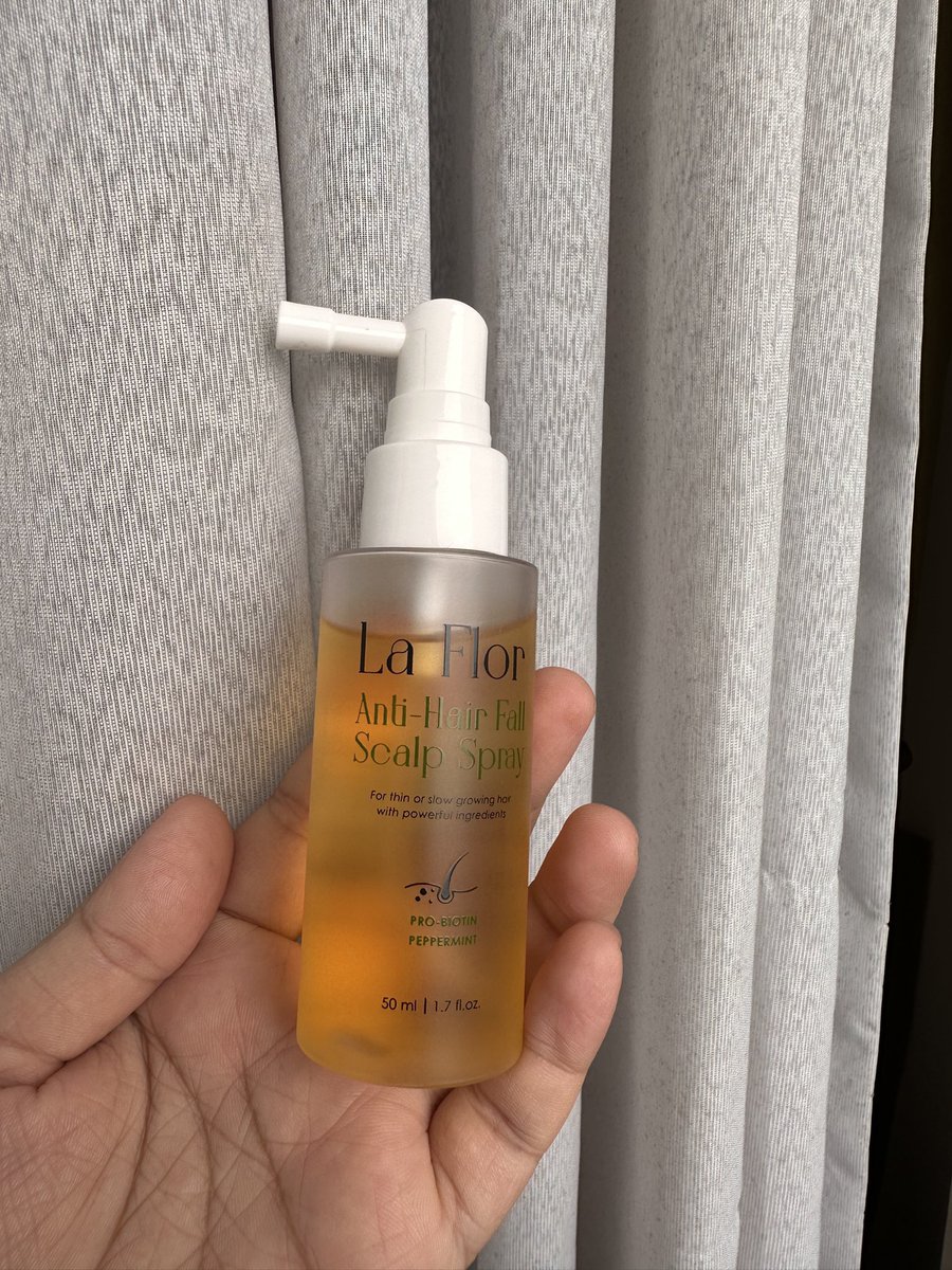 Lepas bersalin kan, i struggle sangat dengan hair loss and hair fall.

I selalu rasa macam mustahil untuk rambut i lebat balik.

Not until i found this hair tonic! 

Rambut i dah kurang sangat gugur🤩