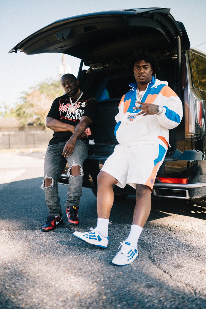 Cleezy5 tweet media