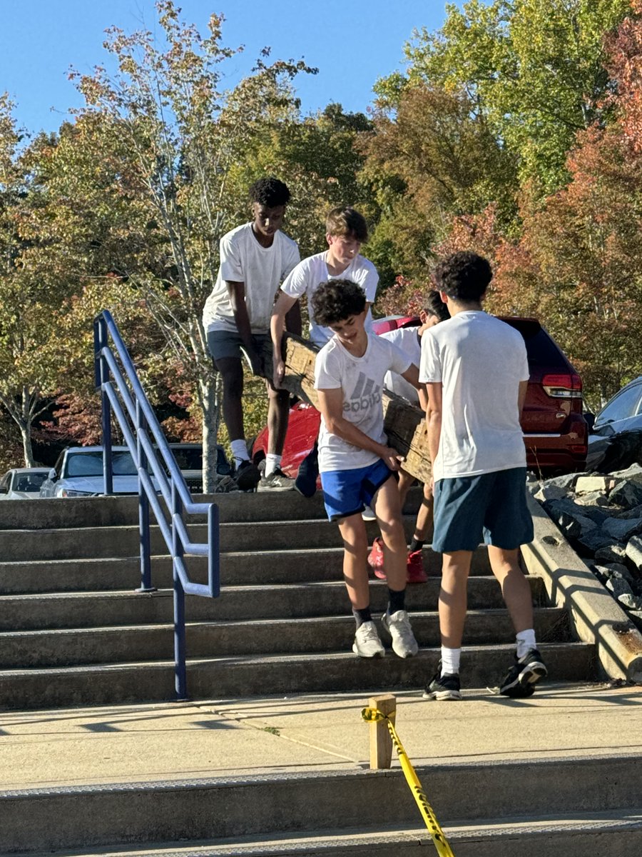 dubboysbball's tweet photo. Boot camp week and Navy Seal Day are in the books. Fall workouts are a wrap. Tryouts are in under 48 hours & then its time to block out the noise and prepare. 19 days before we get to play a talented and well coached @SMMensHoops team. #burntheships #molonlabe #drawaline https://t.co/5MslfFsT7p