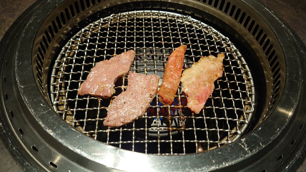 本日10/29はジュウッと肉の日！

<a href="/Yakiniku_BBQ/">唐揚げ太郎</a>