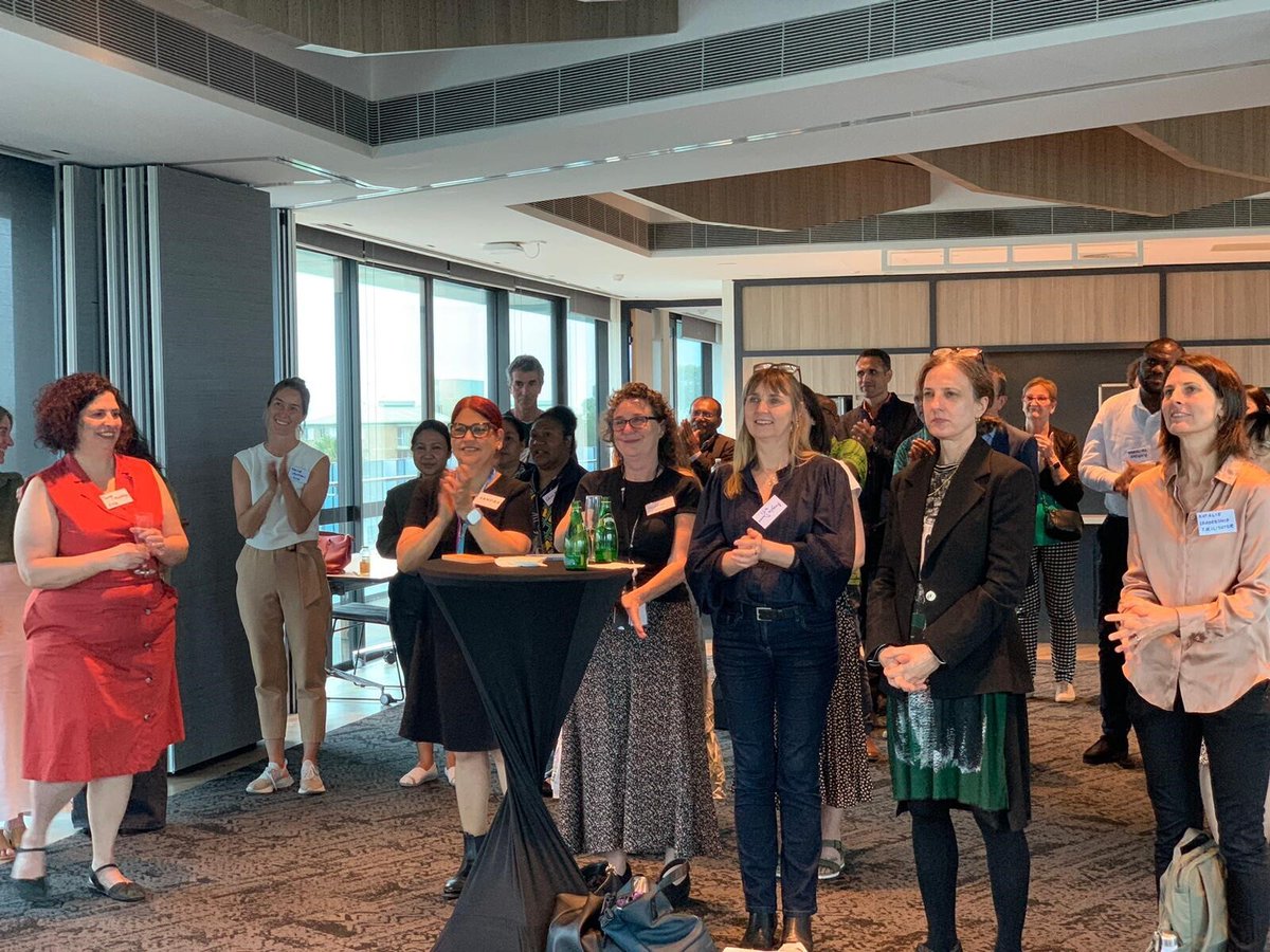 Eliminating #cervicalcancer in our region needs local leadership &amp; commitment, like that demonstrated by the #EPICC <a href="/AustraliaAwards/">Australia Awards</a> Fellows from 🇹🇱,🇵🇬 &amp; 🇻🇺 who are driving change in their communities.