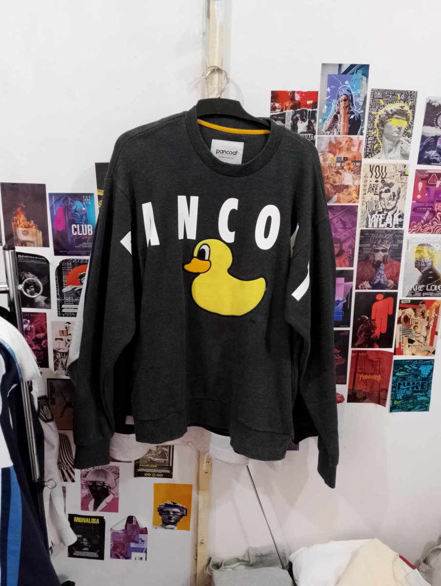 gouw_robin's tweet photo. FOR SALE THRIFTINGAN SWEATER MURAH2 TANYA² AJA REKBER SHOPEE 
IG : MOONSTORE2223
#THRIFT #sweatermurah #lmc #covernat https://t.co/6WDhMKEZEr