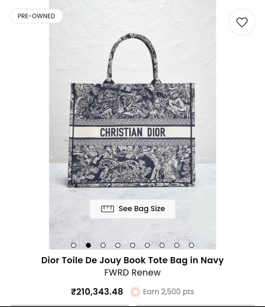 Deepakbaghel13's tweet photo. Spiritual preacher @JayaKishori deleted her video where she was carrying a Dior bag worth ₹ 210000 only

btw she preach Non-Materialism &amp; call herself as Devotee of Lord Krishna. 

One more thing : Dior makes bag by using Calf Leather 🐄

#UnEducated #Krishna https://t.co/xbV72LdIrV
