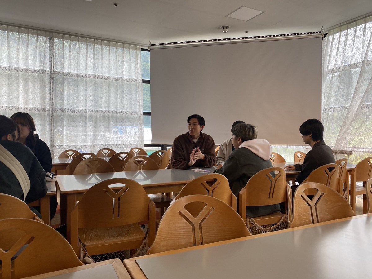 cucethical's tweet photo. 続いてご紹介するのは『エイブル白馬五竜』です！
ここでは、 2023年12月に運営する施設全体の電力を100％再生可能エネルギーへと切り替えています。また、毎月社内でISO会議によって設定目標の達成状況の確認や、安全対策等の報告を行うなどして環境問題に取り組まれています。

#エイブル白馬五竜 https://t.co/rQWZsUFYDM