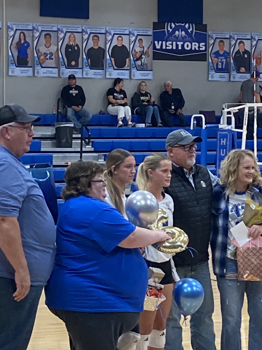 The Huskies grind out a 5 set win over the Tornadoes on senior night! Our seniors Hayden and Jenna were instrumental in leading the  coming back from a 2 games to 1 deficit. #seniors #GoHuskies #IronHuskies