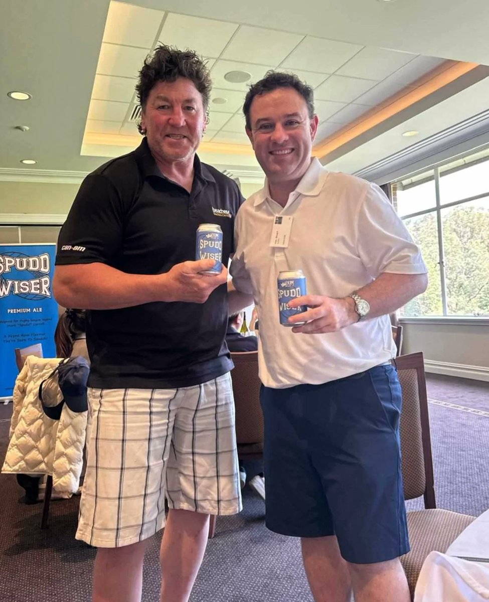 Spuddwiser2393's tweet photo. A great day at Pennant Hills Golf Club for the UDIA NSW golf day!

Spuddwiser was the drink of the day....Spudd Carroll seen here with cricket legend Doug Walters, rugby league legend Terry Lamb, soccer legend Robbie Slater and former NSW Minister Stuart Ayres! https://t.co/YFwSjx29iT