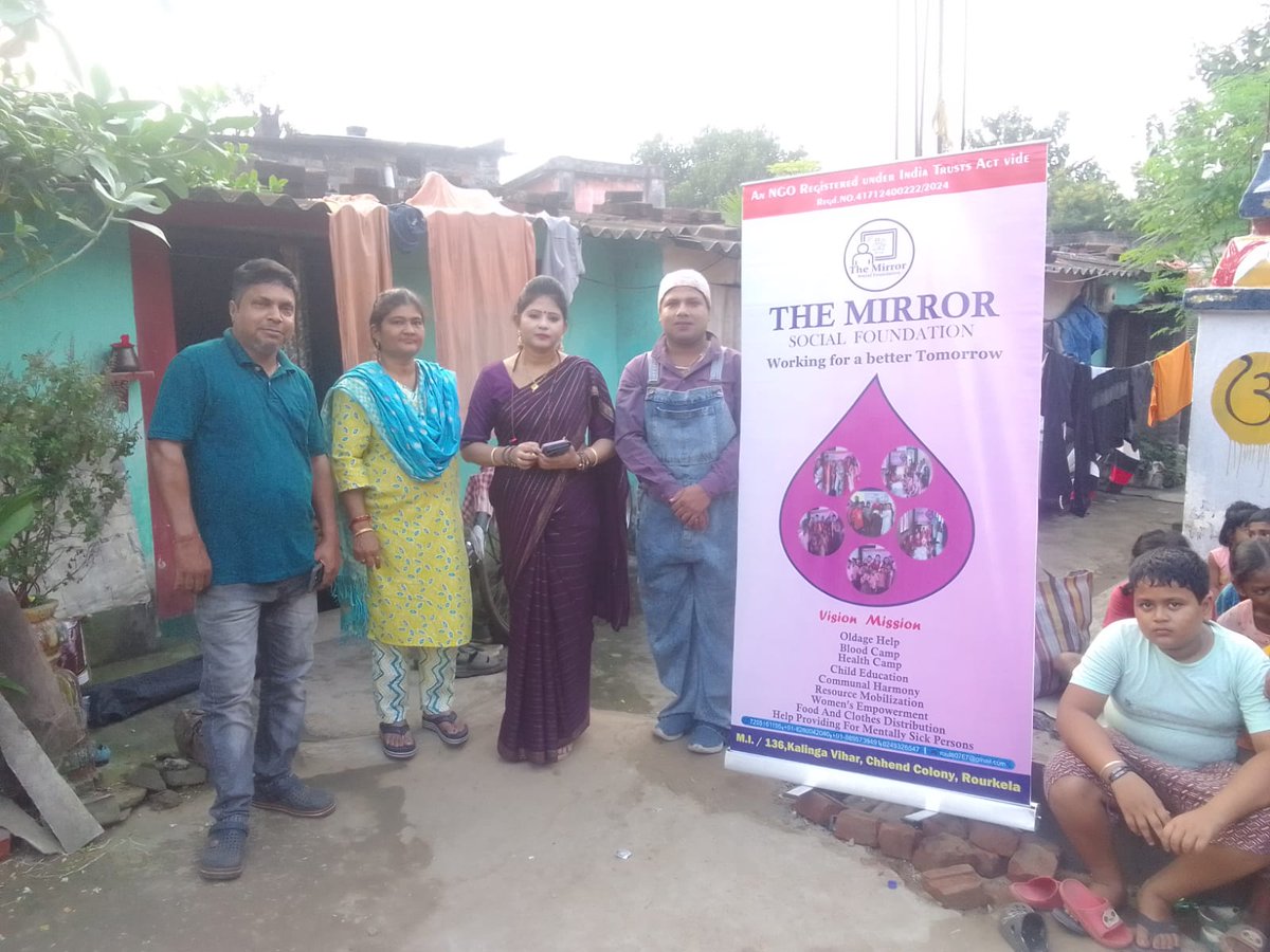 TheWishRout's tweet photo. Today's Distribution
Today's Good Work
#Diwali_Materials_Distribution
#Oil #Diya #diyabati
#fooddistribution
#Education_Materials_Distribution
#Lights_Of_Mirror
#The_Mirror_Social_Foundation
#Monday #Blessings
#precious_Time
#ek_Diya_beti_ke_naam https://t.co/H5dEH6D21s