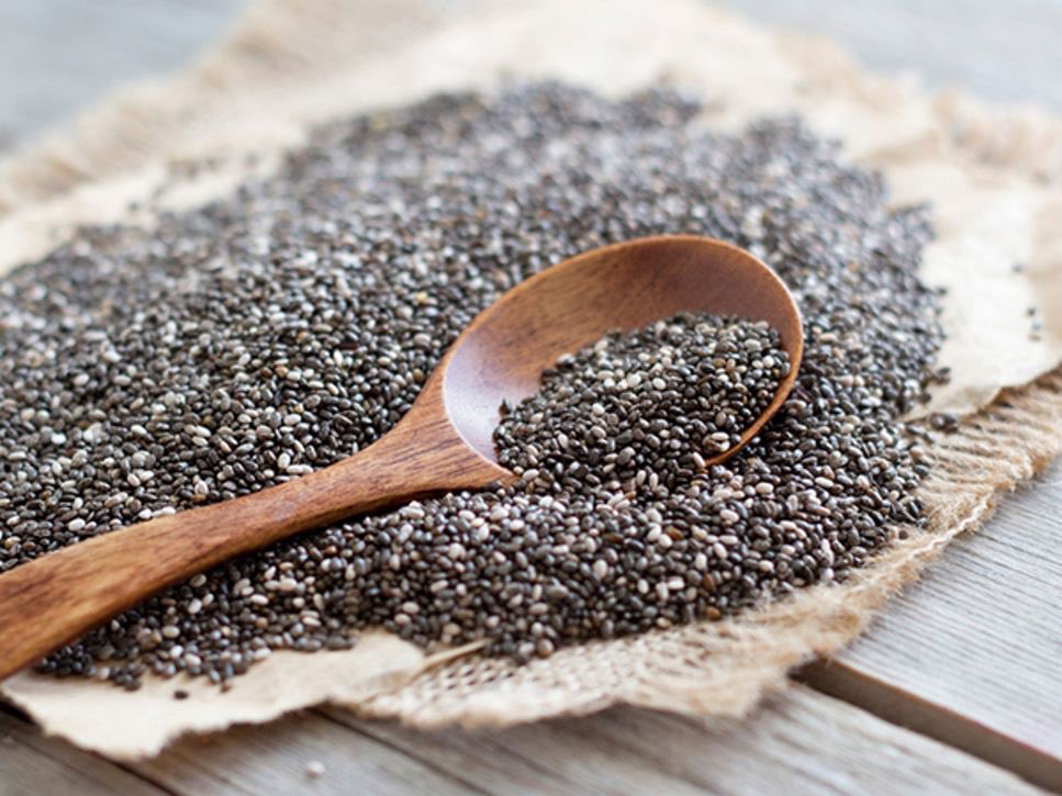 samcacaaa's tweet image. Laa salah rupanya cara i consume chia seeds selama ni?? 😭 Selama ni tuang je dlm air sejuk lepas tu minum. Rupanya salah!! 

Ni cara yg lagi bagus supaya kita dapat kesan yg betul2 MAKSIMUM bila consume chia seeds: