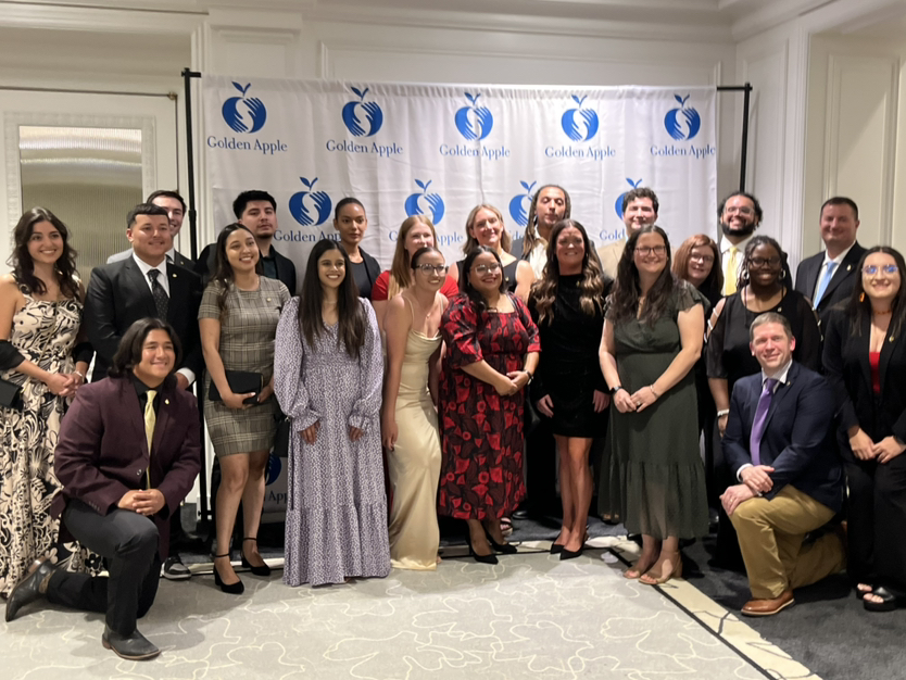 Golden Apple tweet media