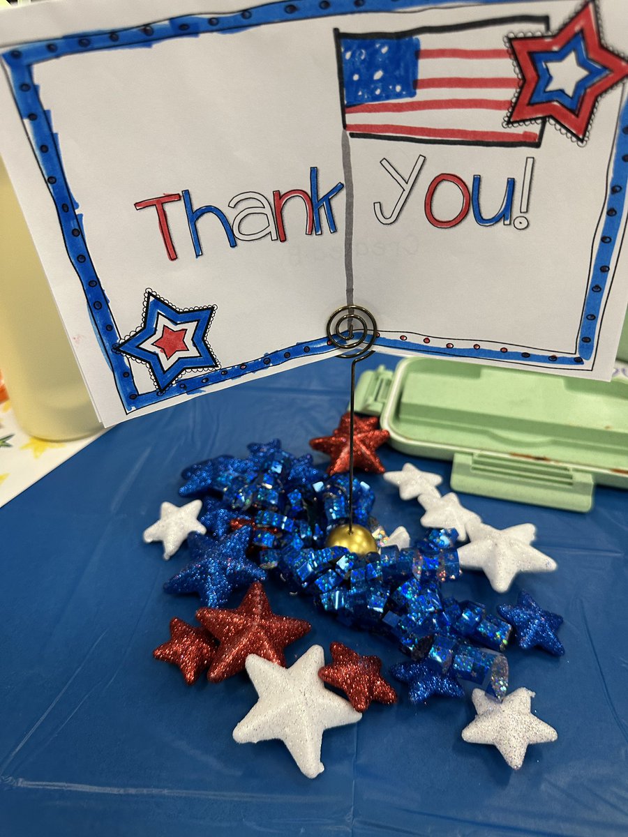 It was a full, happy house of smiles &amp; appreciation for #NationalFirstRespondersDay luncheon <a href="/FairwayElem/">Dr. Lorinda Krey</a> 💚💛We love our first responders &amp; appreciate their service to our #FairwayFamily #heroes #FirstResponders 🚔🚒🚑