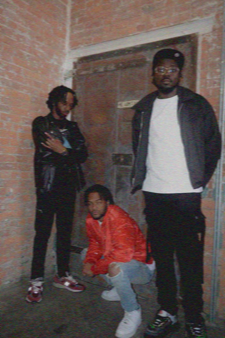 DMGTheLabel's tweet photo. No Admittance ❌

2 days until our DUNGEON mixtape drops‼️

Pre-save on Spotify 
https://t.co/bselQ1juv1

#dmg #dungeonmusicgroup #hiphop #photoshoot #mixtape https://t.co/z5xwFjsKsq