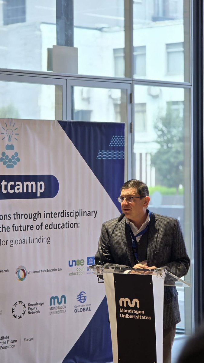 Research4C's tweet image. 🌍💻 Así hemos vivido el día 2 de nuestro #Bootcamp #FutureEdSolutions en #Bilbao, España. 🌐🔍
¡Sigamos construyendo en colaboración el futuro de la eduación!
💻 Para saber más, visita nuestro sitio web: tinyurl.com/3k7mu9nz