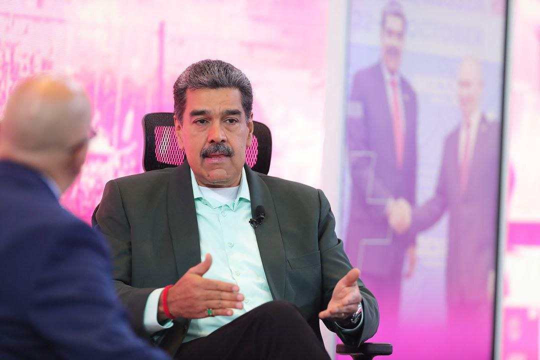 maperezpirela's tweet photo. BOMBAZO | Maduro lo confesó todo: La verdad tras el veto de Lula a Venezuela en los BRICS
https://t.co/C3jtltB7wk https://t.co/eUkfg7ufXJ