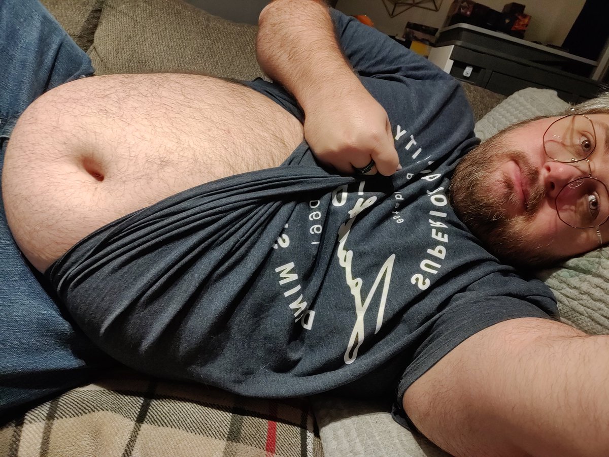 Ceblax1's tweet photo. Me after the trek to get more snacks. It isn't getting easier as I get bigger. That's for sure. https://t.co/YmBZToj0Ut