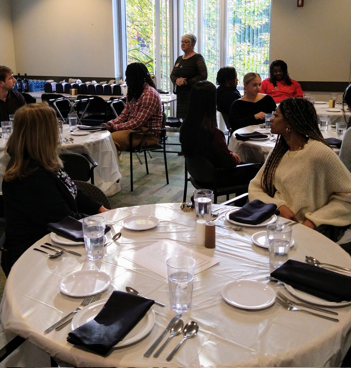 KSkledar's tweet photo. Business Etiquette Dinner @lakeeriecollege provided a great opportunity for students to hone their soft skills. Thanks to Miss Deb for instructing us and for @LakeErieStorm coaches for allowing students to attend. #UTMC Marketing Club https://t.co/lM57uR8Gfx