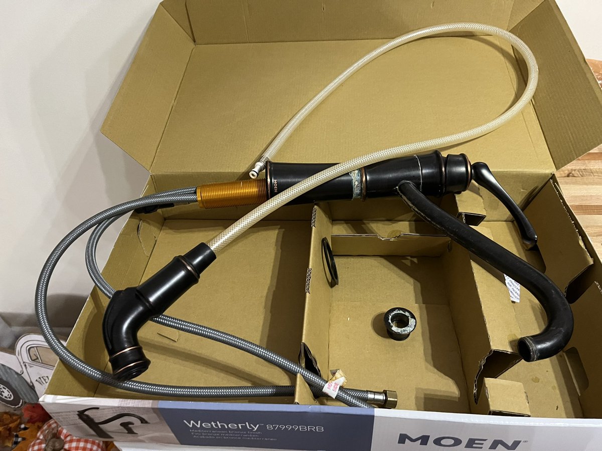 JoshuaGuilfoyle's tweet photo. Thank you @moen for replacing my faucet. The old one wore out and they sent me a new one. Amazing customer support. #kitchenfaucets #kitchen #diy https://t.co/aiA5v5y6cb