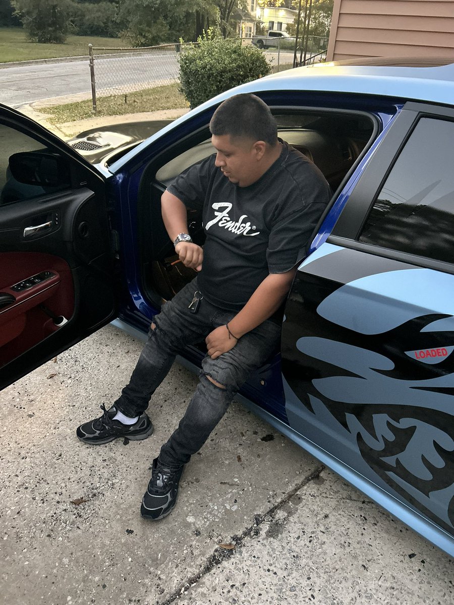 1ShotByAR's tweet photo. THE DEAL IS SEALED 🤝🏽 I DID IT AGAIN 🇲🇽🦅 https://t.co/0nmuKHMwr1