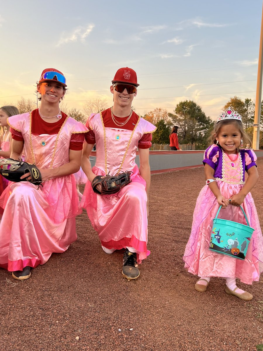 Dr. Stacy Shamlin Junjulas tweet media