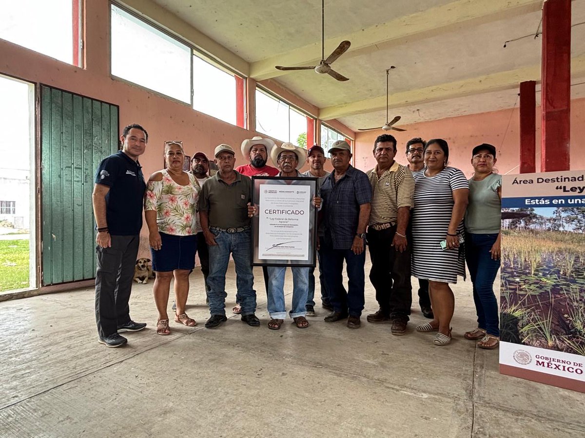 CONANP_mx's tweet image. Entregamos el certificado como Área Destinada Voluntariamente a la Conservación #ADVC, al predio Ley Federal de Reforma Agraria. 🍃

El área se encuentra en buen estado de conservación, presenta una cobertura arbórea densa, hábitat clave para muchas especies de aves. 🐦🌳🌊🌿🌺🦆