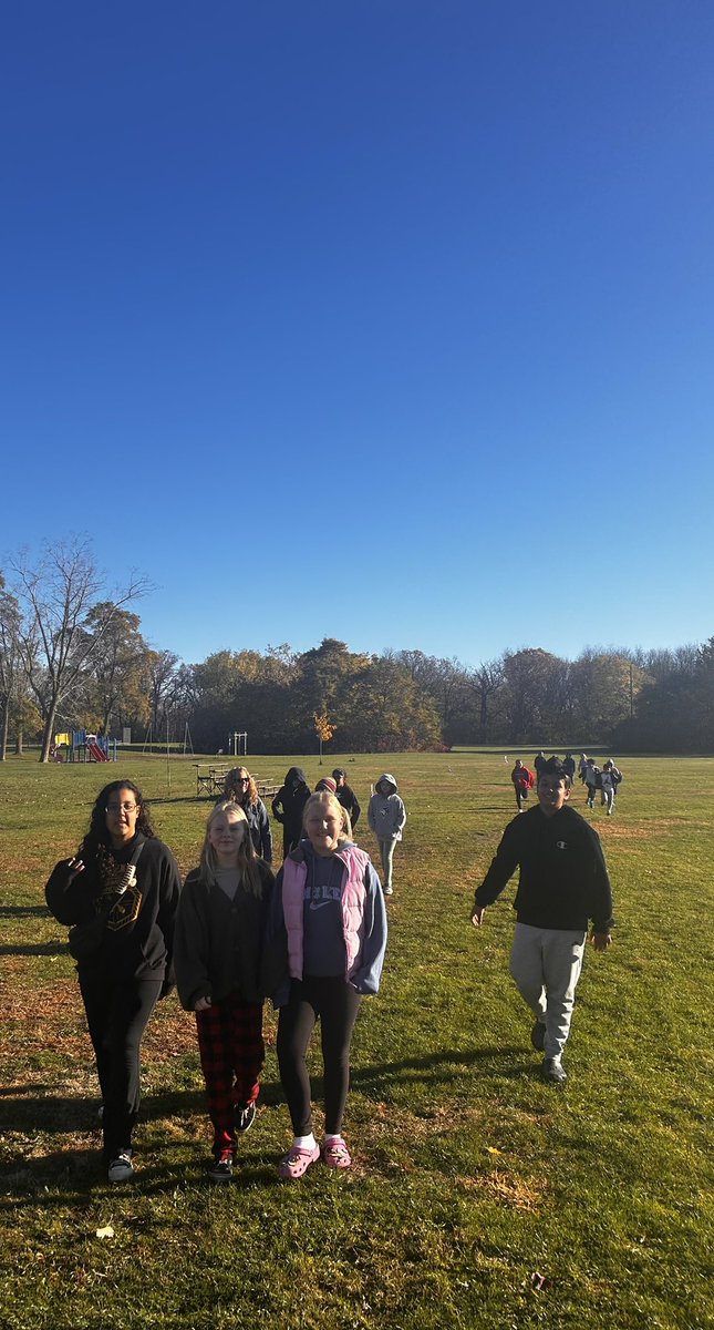 Ms. Ernst tweet media