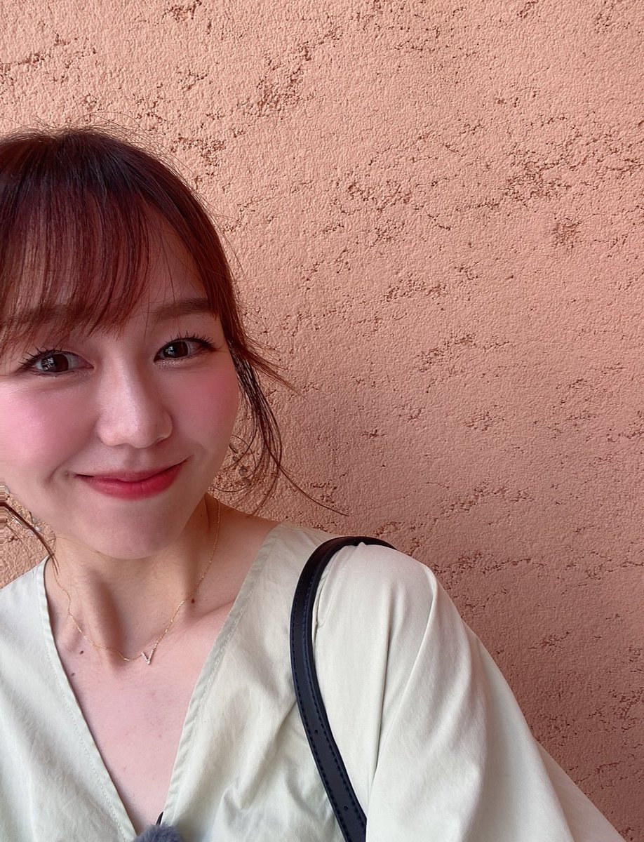 tateishijunko's tweet photo. さぁ今日は早朝よりロケへ！
京都を通過して、46都道府県、ついに初めて行かせていただく滋賀県へ向かっています♪どんなたびになるでしょうか😊🚃♨️
楽しみだ〜⋆✴︎⋆.*･♪

#夢めぐり鉄道 https://t.co/leBQZmqIIb