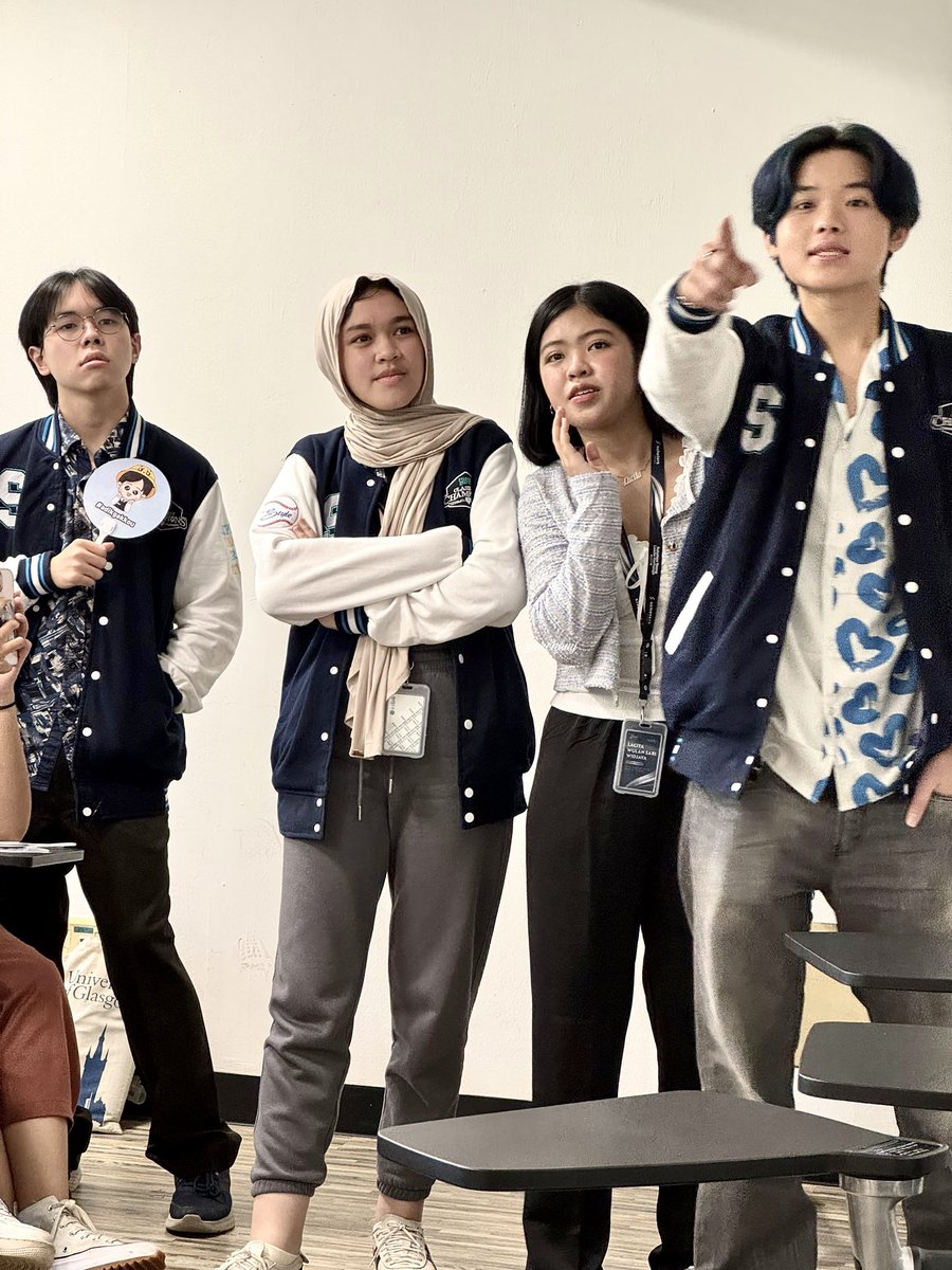 archeuy's tweet photo. style day 3 ⋆𐙚₊˚⊹♡

hAD a good time at NUS di day 3! seneng banget bisa sharing sama CoC and kepilih main game bareng. selain itu, OHH YAA mau bilang thank you banyak banyak buat kakak - kakak PINUS yang baik banget, thank you udah bawa kita tour and sharing 🤍 https://t.co/O4sA2EycjL