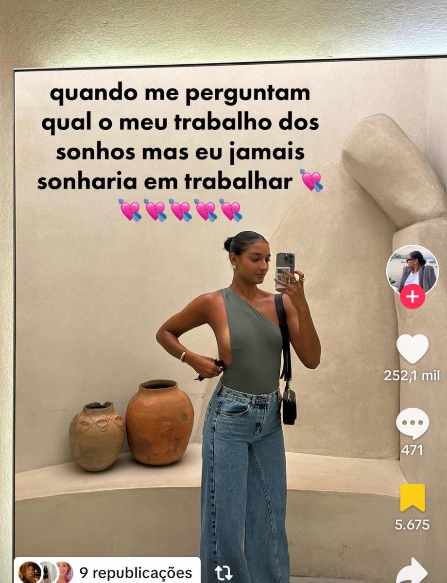 Eu_Dabi's tweet photo. Só queria receber uma fortuna de um tio distante aff https://t.co/vRDJyMUPJu