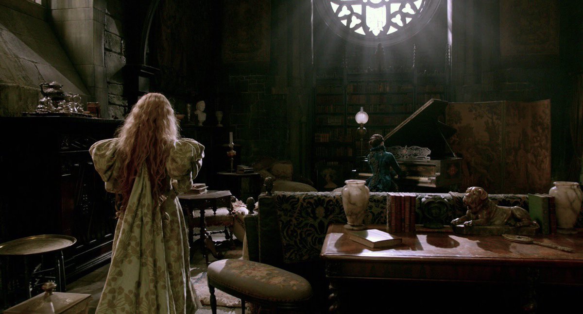 crimson peak (2015)