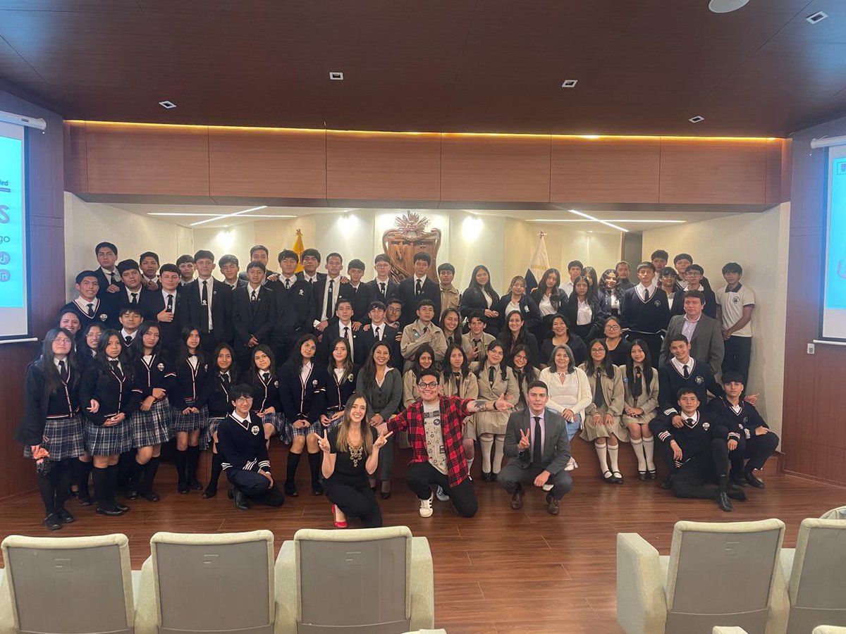 Diana Rivera tweet media