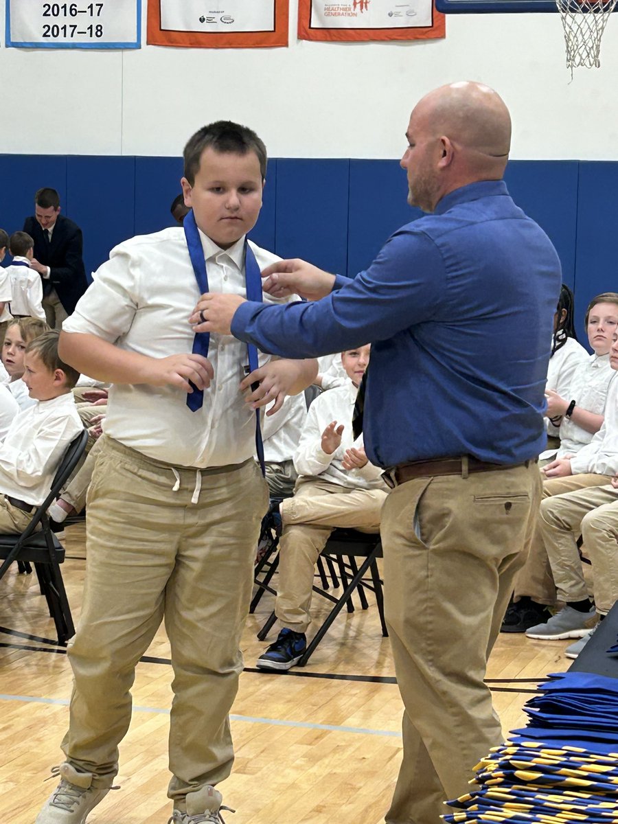 ctetigers's tweet photo. Congratulations to our newly inducted Boys to Men leaders. #proudtobeCTE @BoysToMen_KY https://t.co/evgRJpilwy