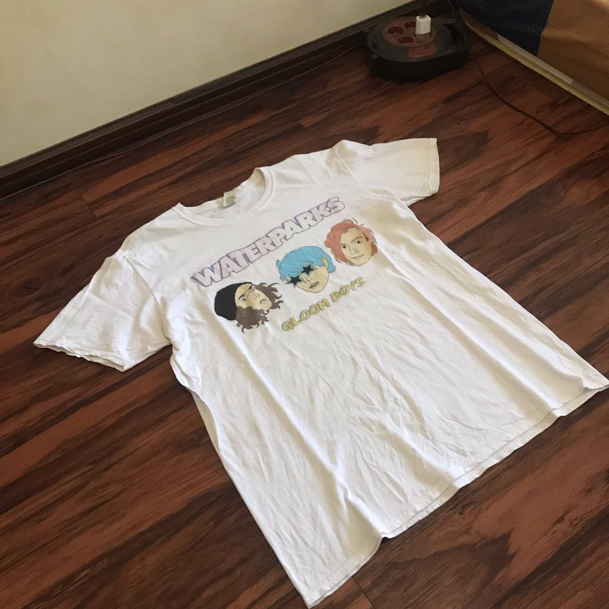 hailell's tweet photo. @meme_posser https://t.co/X9ckwzZEVc  semua size L 👌 https://t.co/b9BKUG4JMG