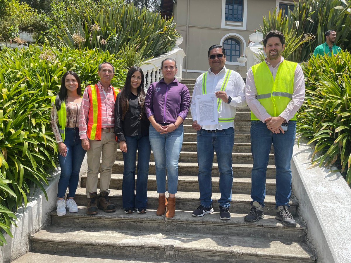 EcuadorMAE's tweet photo. 🇪🇨💦 En su diálogo con representantes de las parroquias de Aloasí, Machachi y Pujilí, la Viceministra reafirmó el compromiso del Gobierno de #ElNuevoEcuador con el fortalecimiento de la gestión comunitaria del agua y con el desarrollo sostenible del país. https://t.co/81g9XYHkmX
