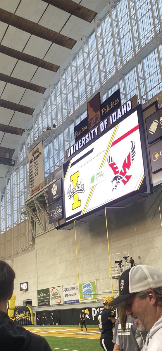 Dani (@danibowler22) on Twitter photo Thank you <a href="/VandalFootball/">Idaho Football</a> for the game day visit, had a great time!
<a href="/MattLinehan_10/">Coach Matt Linehan</a> <a href="/CoachDtjackson/">Dan Jackson</a> <a href="/Coach_Eck/">Jason Eck</a> <a href="/BrandonHuffman/">Brandon Huffman</a> Thank you <a href="/VandalFootball/">Idaho Football</a> for the game day visit, had a great time!
<a href="/MattLinehan_10/">Coach Matt Linehan</a> <a href="/CoachDtjackson/">Dan Jackson</a> <a href="/Coach_Eck/">Jason Eck</a> <a href="/BrandonHuffman/">Brandon Huffman</a>
