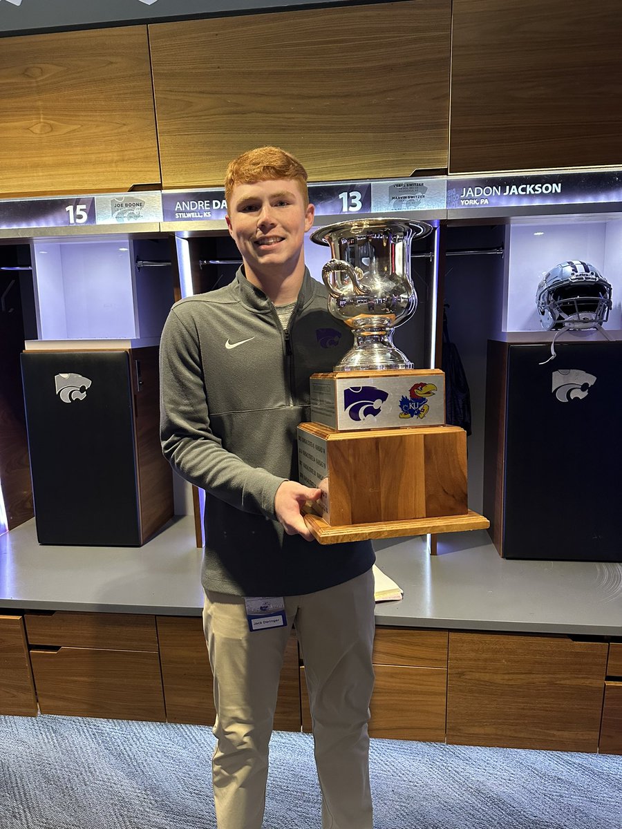 DeringerJackson's tweet photo. Extremely blessed to be apart of this program! Let’s keep rollin! #GoCats https://t.co/HD5LtHVQ7K
