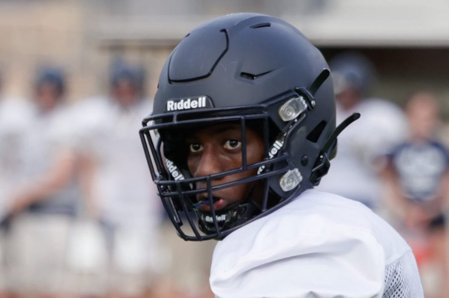 JavierJMorales's tweet image. Upsetting a top-ranked team on the road is a remarkable accomplishment, and one of @PRCAFootball's top players in achieving that feat against Thatcher was senior WR/CB Elliot Lovett, son of former Arizona WR Lamar Lovett (@iknowyoulovett), meriting Elliot this week's @APSMailroom…