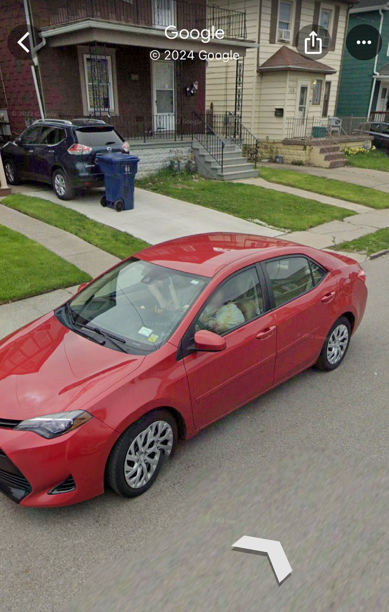 c0mmonloon's tweet photo. Moved out of our first apartment together but at least we are still on the Google street view 🫶 feeling sentimental https://t.co/OMHQC2n27o
