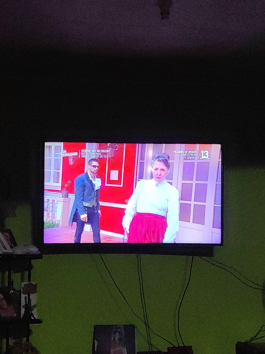 Hahahahahaha el wn ridículo 🤣🤣🤣🤣🤣🤣 #ganaroservir13 #niunbrillo #cancionnumerounoennada 🤣