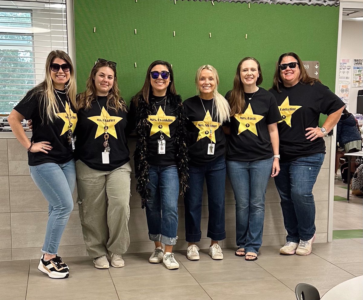 Bee the star of your own show-Dress like a movie star! 🤩🎬 #RedRibbonWeek <a href="/WISDLagway/">Lagway Elementary</a>