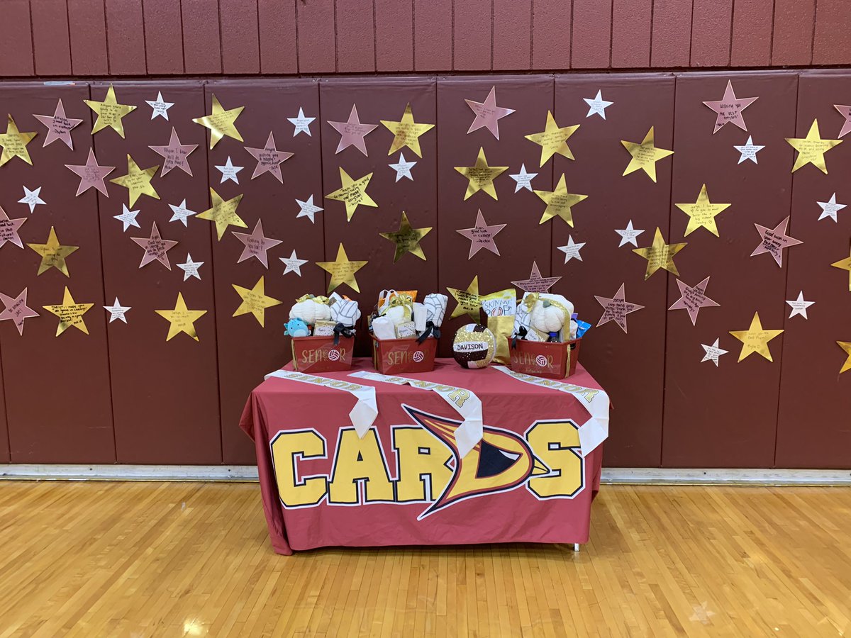 DavisonVolley's tweet photo. Davison gets the win over Port Huron tonight. Love getting a win on Seniors Night! Congrats to JV &amp; Freshman on their wins making it a program sweep! #davisonvolleyball #davisonmade #seniornight #programsweep https://t.co/VKW0wyKp25
