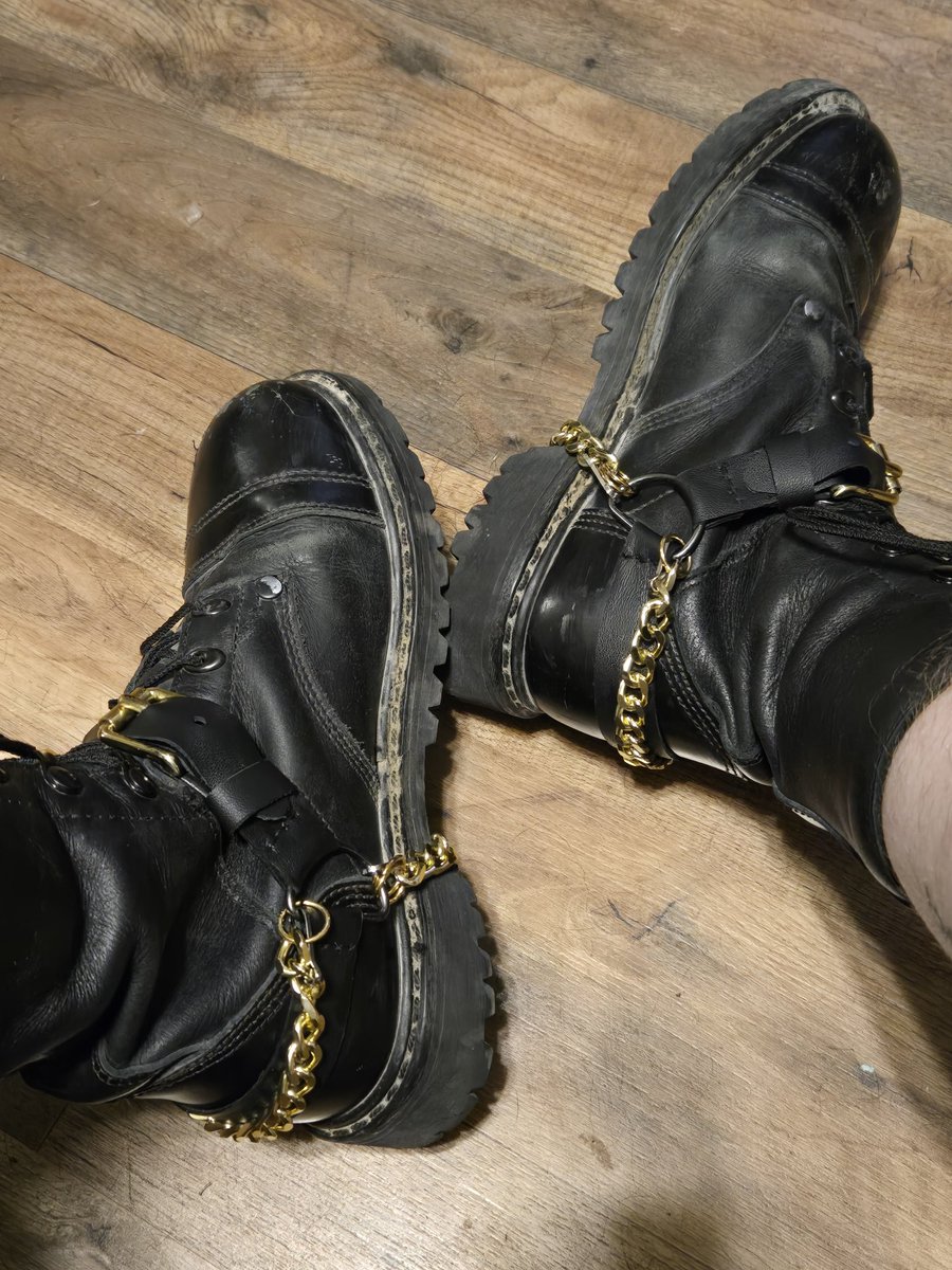 Sometimes you gotta make your own accessories