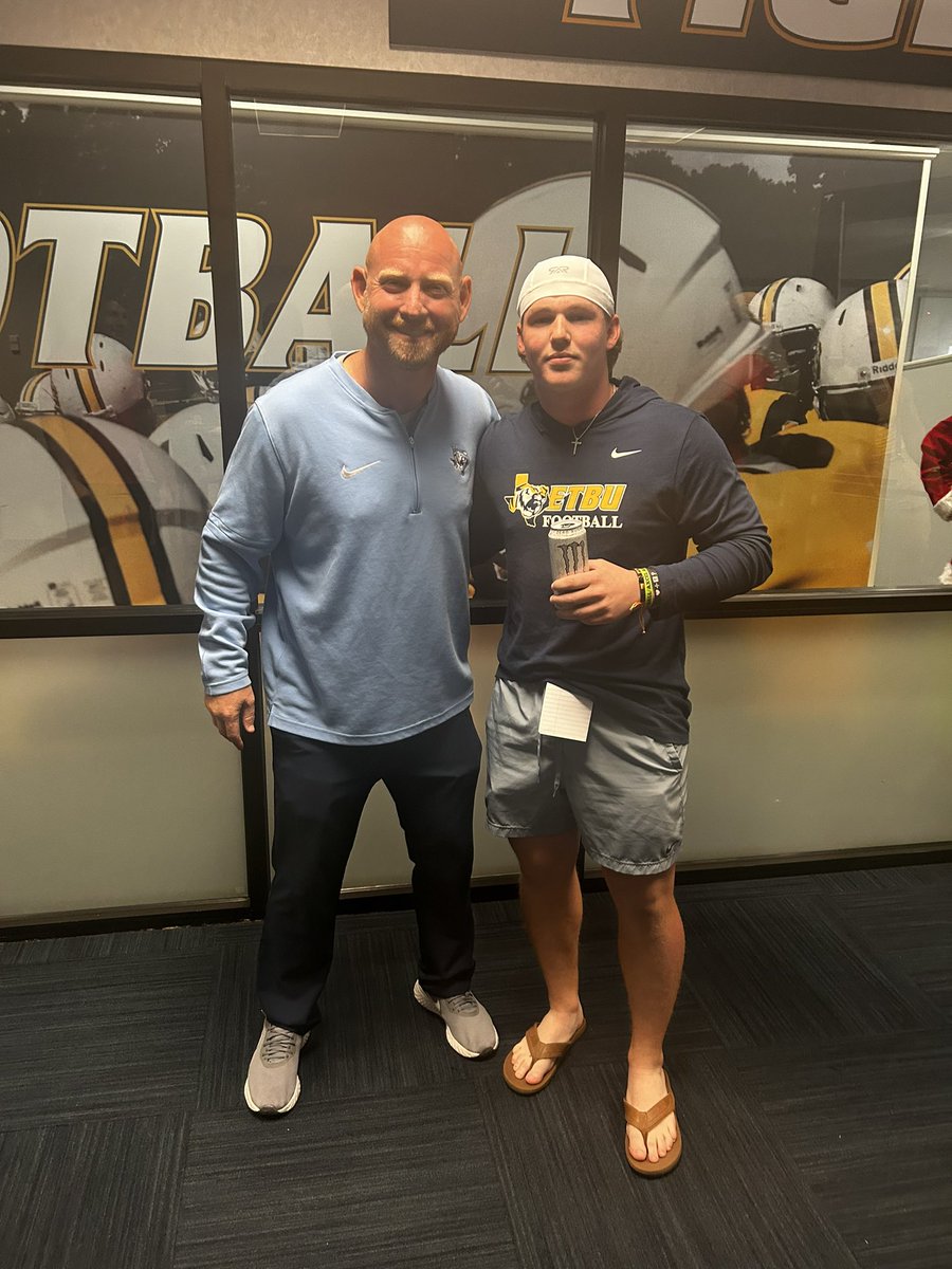 Coach Ryan Smith tweet media