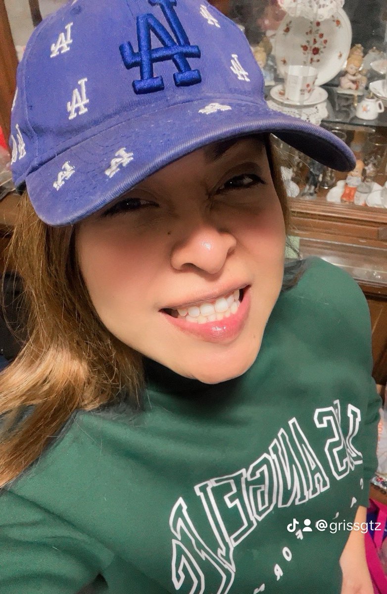 Griss1102's tweet photo. #LetsGoDodgers #beisbolxfoxsports
Mi 💙 para @LosDodgers https://t.co/ic5mfQgQtJ
