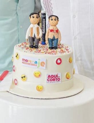 Hola amigos , ustedes son pareja ? <a href="/Pharmaguru1/">Pharma_guru</a> <a href="/DoroteoMorro/">El Morro doroteo garcia</a> <a href="/LaLenguaOax/">La lengua de Oaxaca</a> <a href="/juanitabanana71/">juana barrera lopez</a> <a href="/Satancin/">ChiChaRrin</a> <a href="/tiamargara1/">Tiamargara1 𝕏</a> <a href="/DimePetri/">DimePetri</a> <a href="/INSPECTOROAX/">ANTUAN MOSSEL LECHEV</a> @PeterMorlett