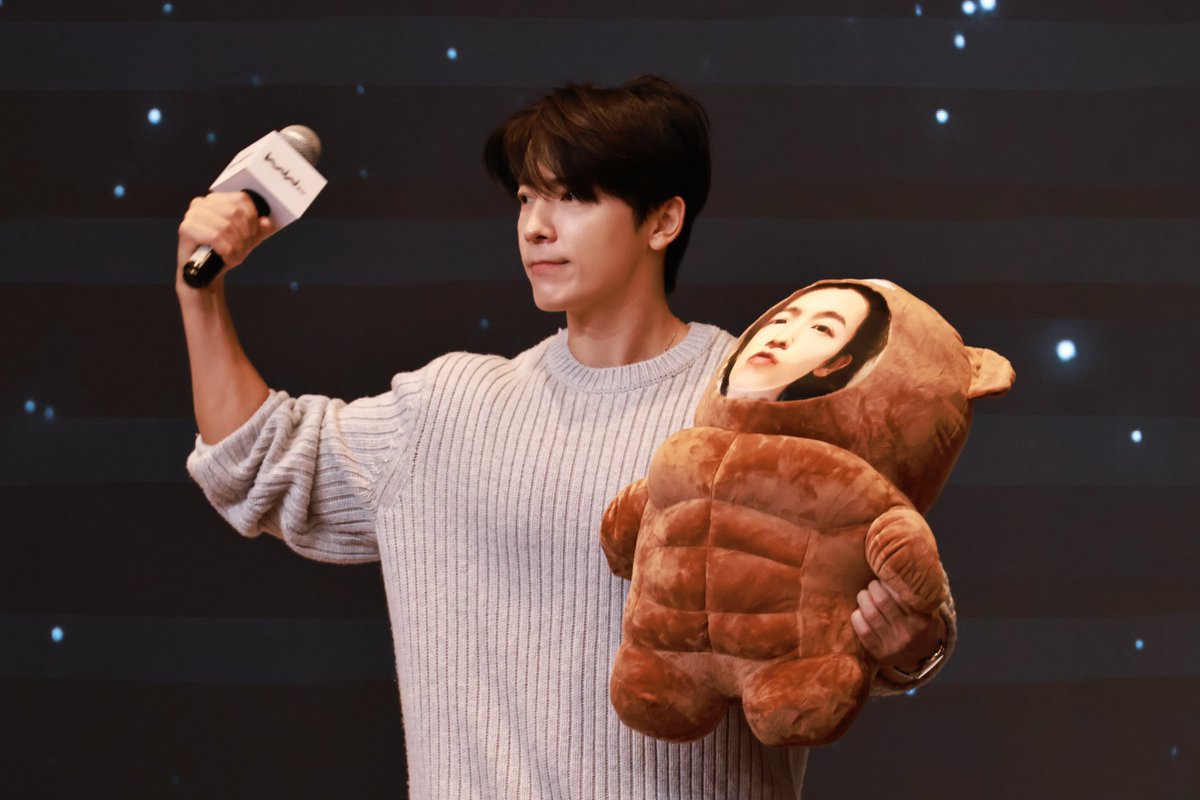 LWing93's tweet photo. 20241027 광저우 팬싸인
🐯🥰可爱豆

#동해 #DONGHAE 
#SuperJuniorDnE #슈퍼주니어DnE https://t.co/mTDq5xFGlQ