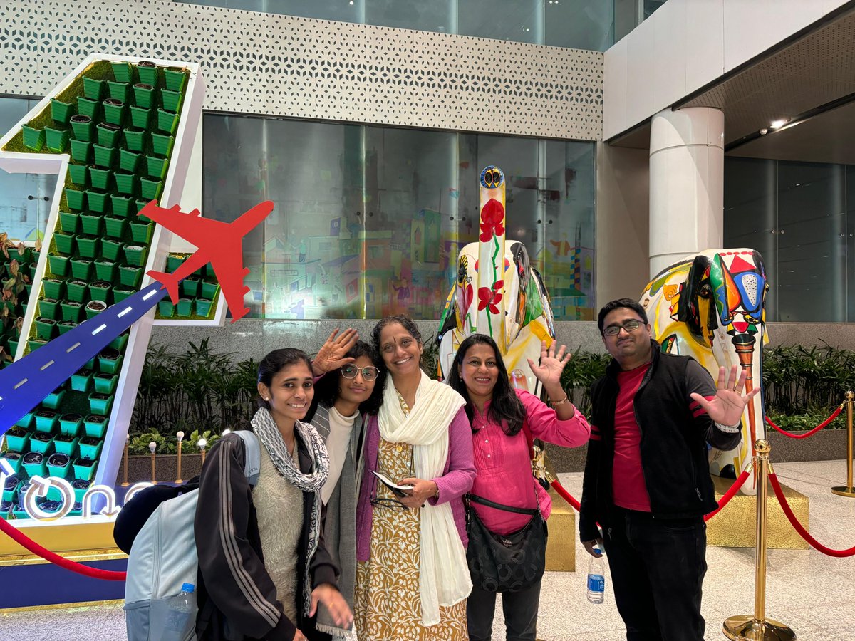 sairamrkn's tweet photo. Bye Bye #Delhi 

The end of an amazing #Offsite at #Manali organized by @FGCTweets for its extraordinary team members 

@bgiddu @chitrachen @SRenuka15 https://t.co/ssPP0oN9l3