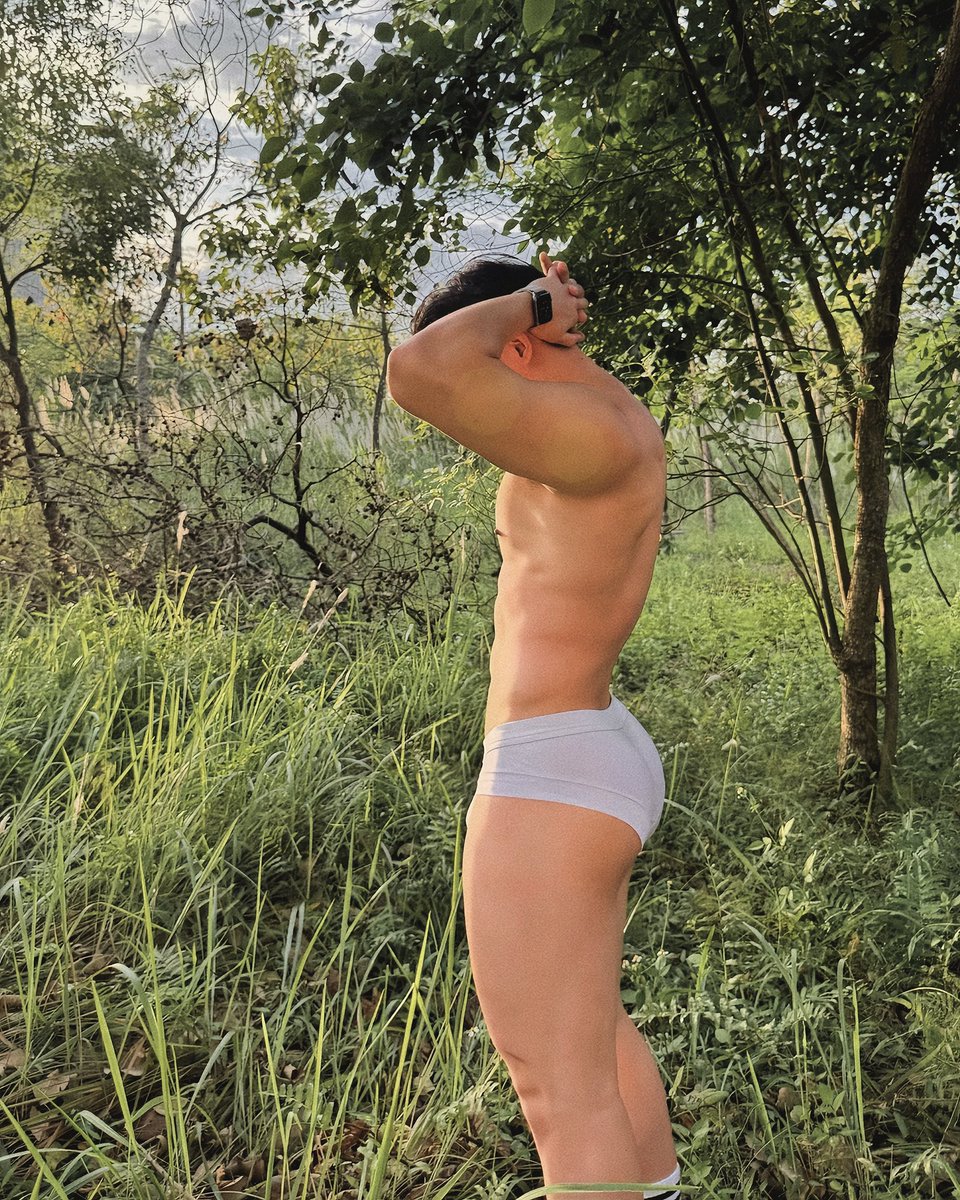 Anh không phải Tarzan, nhưng lại thích thích cùng em đu nặng!😘